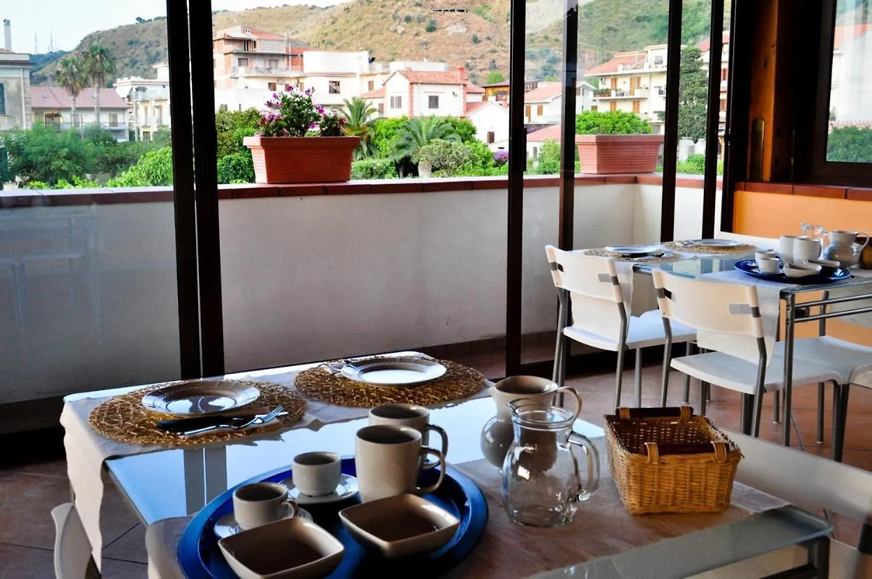 B&B Villaesmeralda Capo dʼOrlando 0*,  Italia